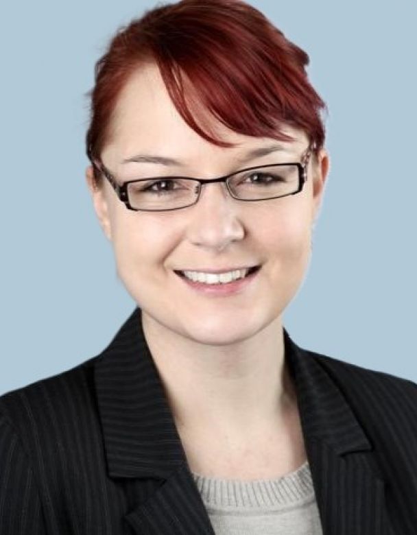 Dr. Jasmin Menzel, Projektleiterin für Methodenentwicklung in der zentralen Forschungseinheit bei Freudenberg Technology Innovation SE & Co. KG